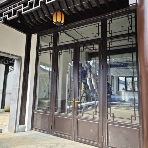 断桥铝中式仿古门窗